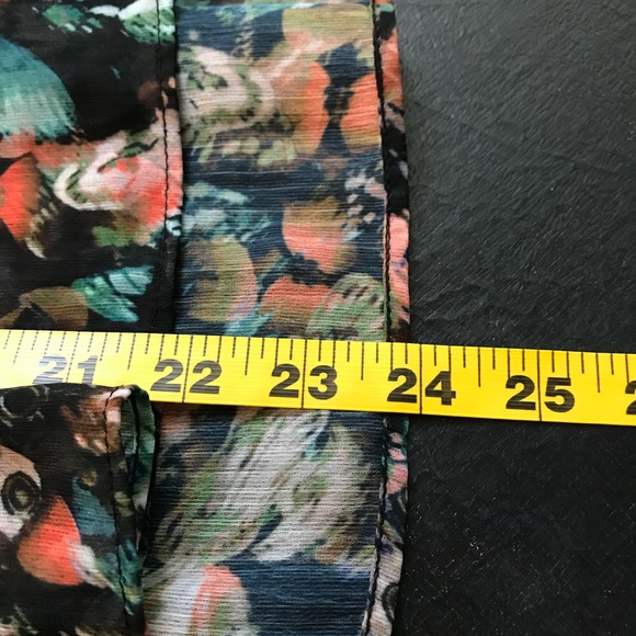 Jessica Simpson floral peasant blouse - Picture 5 of 8